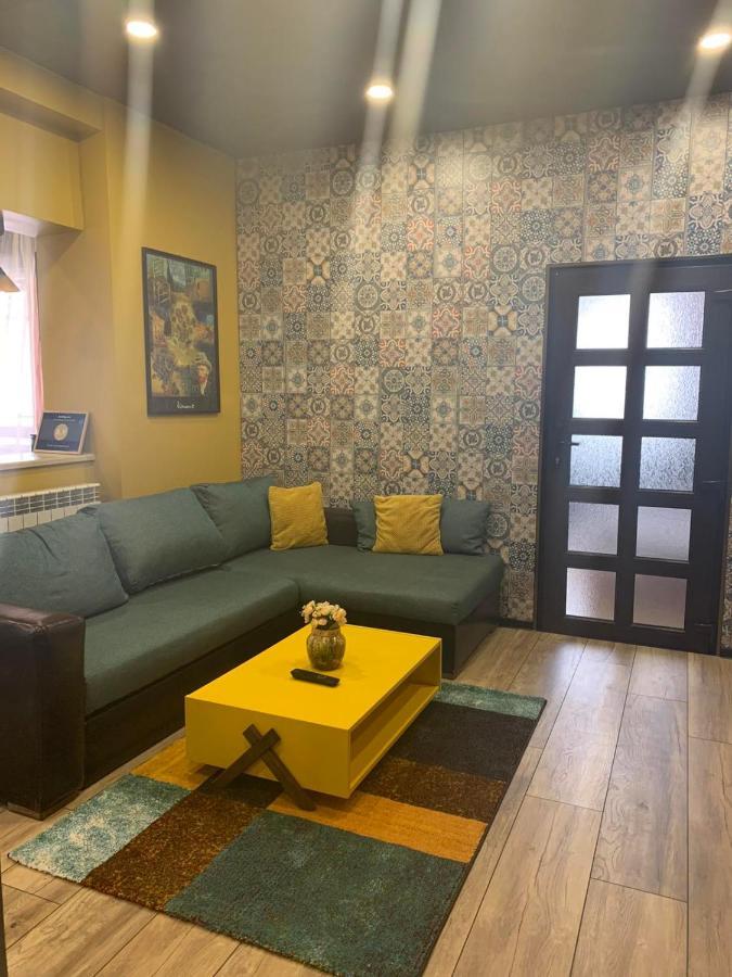 Trakia Street Apartment Plovdiv Buitenkant foto